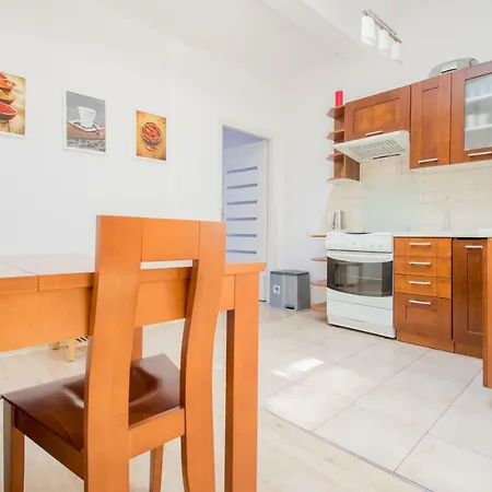 Bright At The Kazimierz Quarter Apartment *